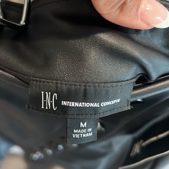 NWT -  Inc. Faux Leather Mini Skirt - Picture 4 of 4